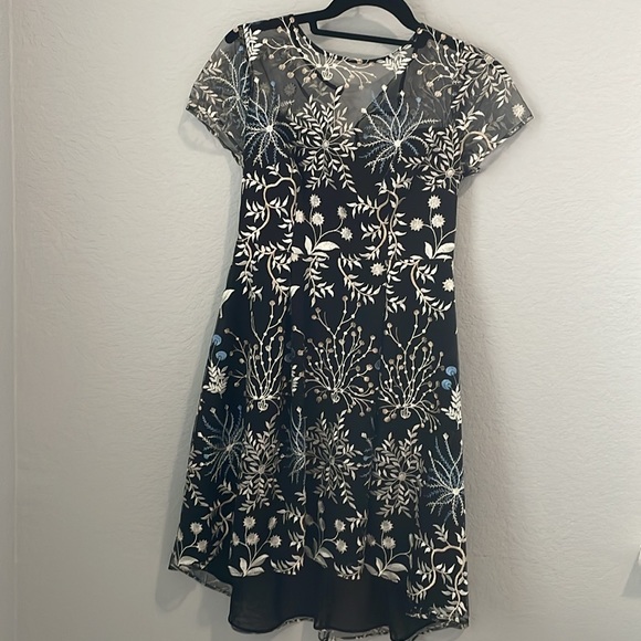 Adrienne Pappell Party Dress size 2: Black with Florals - Picture 5 of 5